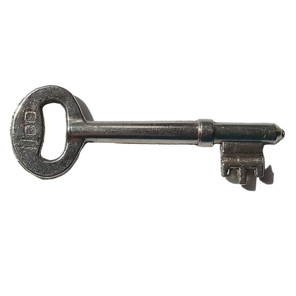 Unbranded Other - Antique Skeleton Key, Old Key, Vintage Silver Tone Key